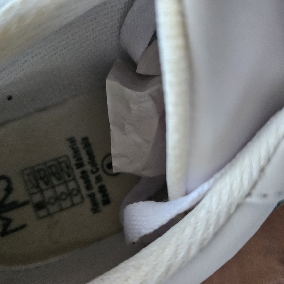 MKS Sneaker Shoes Womens White Red Green 8 - Picture 4 of 10